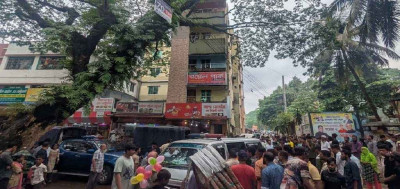 Couple enters Ctg hotel at night, found dead in morning