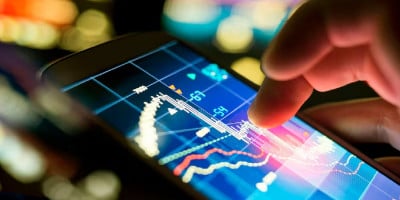 US bans imports of more Chinese technology goods