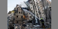 Russian air strikes kill eight, injure dozens in Ukraine's Kyiv