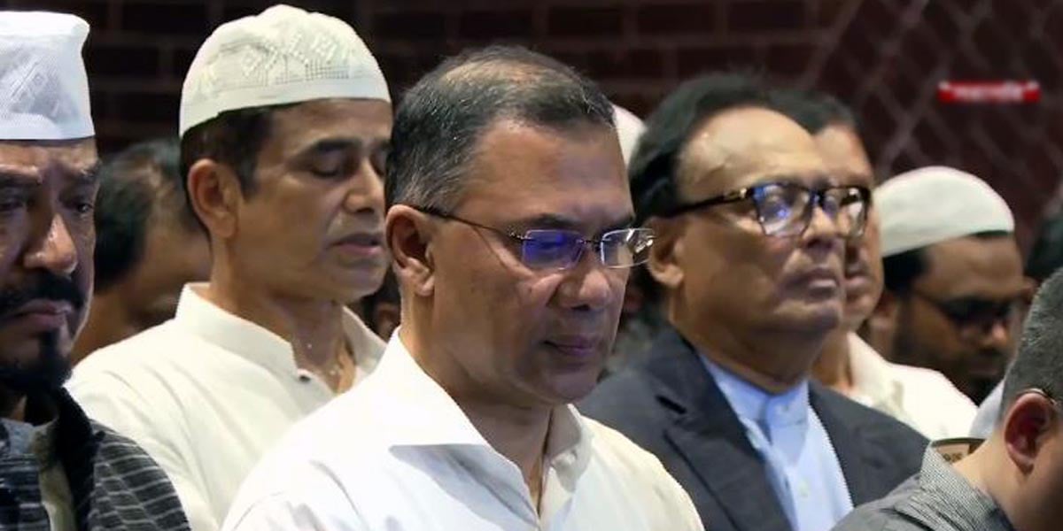 PM joins Jamiruddin Sircar’s namaj-e-janaza