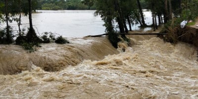Flood, landslides death toll reaches 54