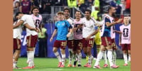 Spain tame France's star-studded attack to reach final