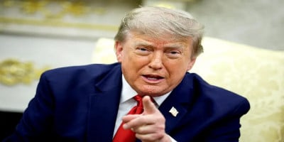 Trump threatens to hit Iran's power plants unless Tehran returns to talks